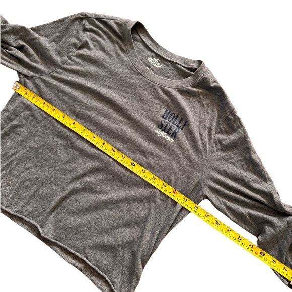 Hollister Long Sleeve Cropped T Shirt Women Size Small - Picture 3 of 4